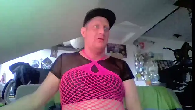 Bigthroaterboy online show from 06/12/26, 04:49