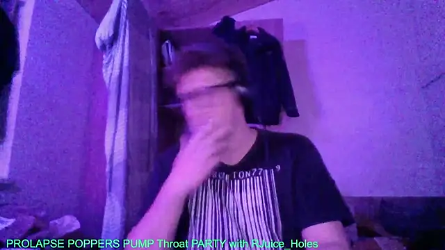 Bigthroaterboy online show from 10/23/25, 08:18