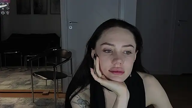 Snapshot of Sara_Tranquil chatting on 11/01/25, 09:30 Sara Tranquil online show from 11/01/25, 09:30