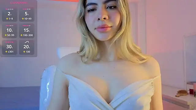 Snapshot of Nathaly-sky chatting on 06/27/26, 12:00 Nathaly-sky online show from 06/27/26, 12:00