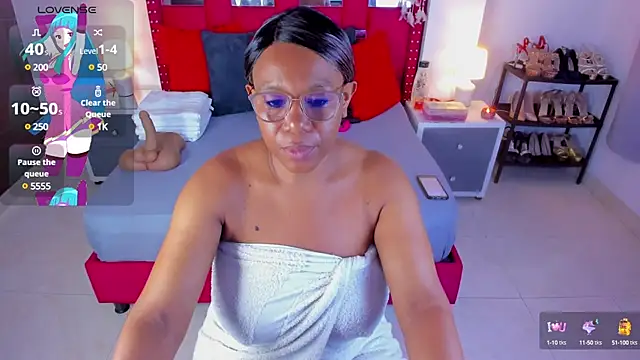 ShantalDior online show from 02/27/25, 03:40