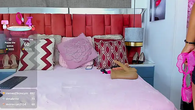 ShantalDior online show from 09/23/25, 04:08