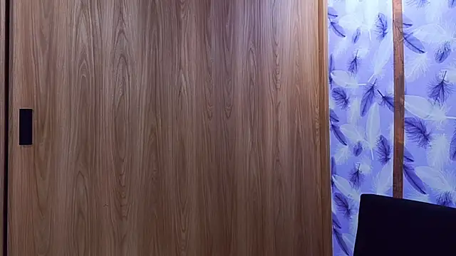 Molly ADY online show from 09/27/25, 01:01