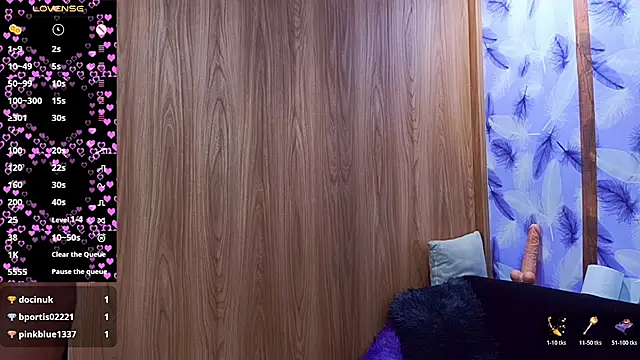 Molly ADY online show from 11/20/25, 07:25