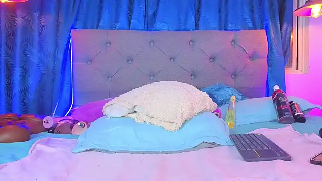 Cleo luna online show from 03/20/26, 04:02