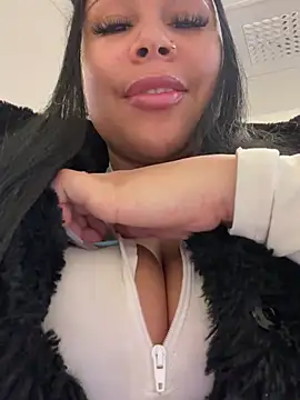 HaileyDiana online show from 03/09/25, 08:51