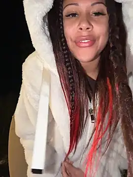 HaileyDiana online show from 03/11/26, 10:04