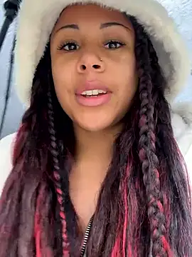 HaileyDiana online show from 04/02/26, 10:33