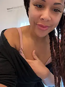 HaileyDiana online show from 03/01/26, 11:54