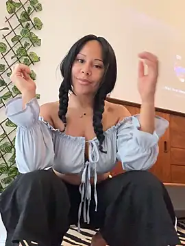 HaileyDiana online show from 06/14/26, 01:01