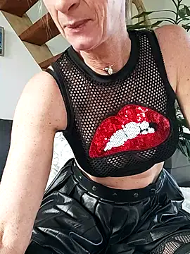 tatianasexymilf online show from 10/07/25, 01:34