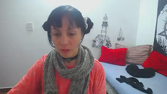 lili peach online show from 03/06/25, 08:48