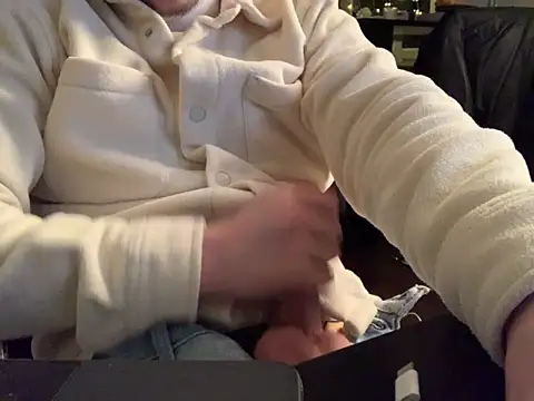 KendrickJiz online show from 12/20/25, 11:18