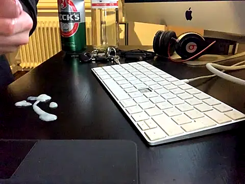 KendrickJiz online show from 09/18/25, 09:40