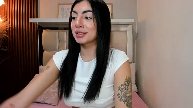 Snapshot of ANTONELLA__ROUSE_ chatting on 02/11/25, 08:20 ANTONELLA ROUSE online show from 02/11/25, 08:20