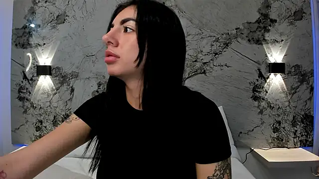 Snapshot of ANTONELLA__ROUSE_ chatting on 03/12/25, 08:08 ANTONELLA ROUSE online show from 03/12/25, 08:08