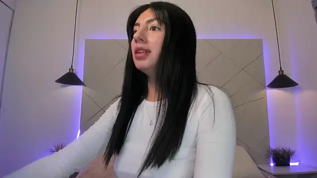 ANTONELLA  ROUSE  online show from 05/30/26, 11:32