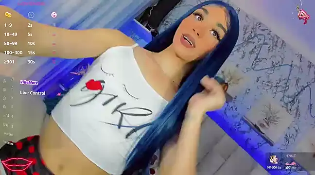 Snapshot of Baby_Aliz chatting on 03/11/25, 01:16 Baby Aliz online show from 03/11/25, 01:16