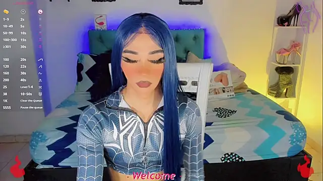 Baby Aliz online show from 10/30/25, 02:43