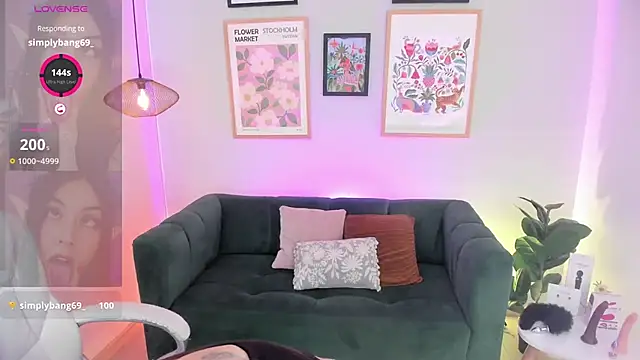 Melissa Koster online show from 11/07/25, 02:16