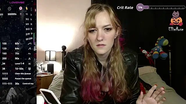 Snapshot of EllieeRose chatting on 06/14/26, 06:25 EllieeRose online show from 06/14/26, 06:25