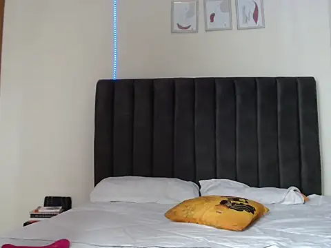 Miss hot candy online show from 01/22/25, 07:57
