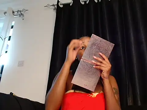 Miss hot candy online show from 03/06/26, 05:24