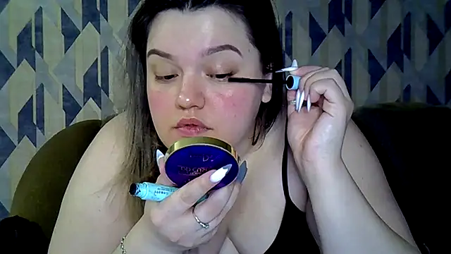 Snapshot of AnitaWillias chatting on 12/14/25, 06:02 AnitaWillias online show from 12/14/25, 06:02