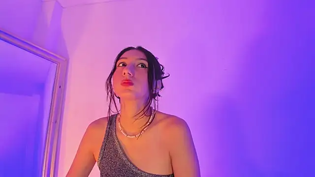 LyaEvanss online show from 10/14/25, 01:56