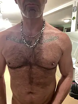 DaddySnowXX online show from 04/15/26, 07:03