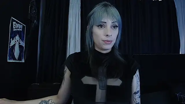 Snapshot of Goddess_Mortem chatting on 10/20/25, 10:10 Goddess Mortem online show from 10/20/25, 10:10