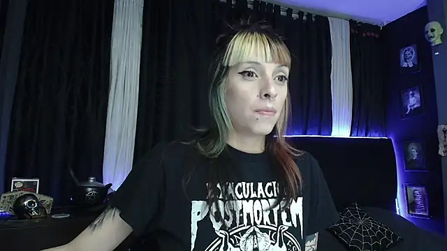 Snapshot of Goddess_Mortem chatting on 09/12/25, 12:11 Goddess Mortem online show from 09/12/25, 12:11
