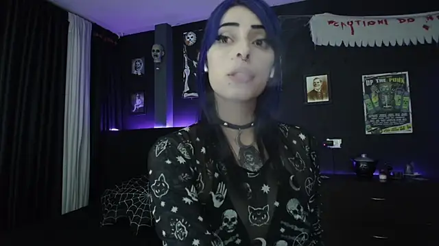 Snapshot of Goddess_Mortem chatting on 02/04/25, 11:38 Goddess Mortem online show from 02/04/25, 11:38