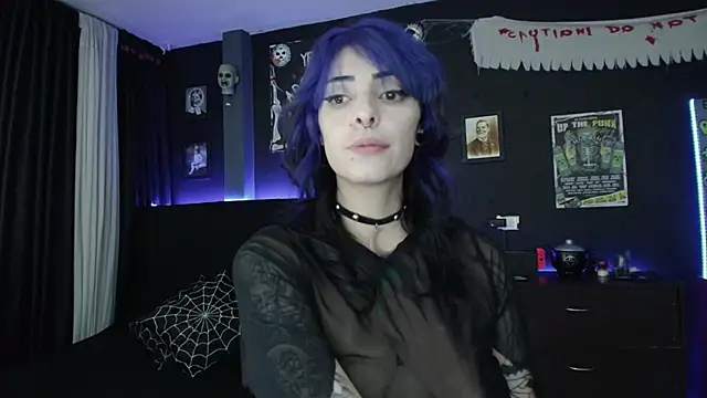 Snapshot of Goddess_Mortem chatting on 01/31/25, 01:01 Goddess Mortem online show from 01/31/25, 01:01