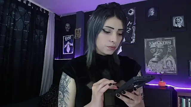 Snapshot of Goddess_Mortem chatting on 02/03/26, 11:37 Goddess Mortem online show from 02/03/26, 11:37