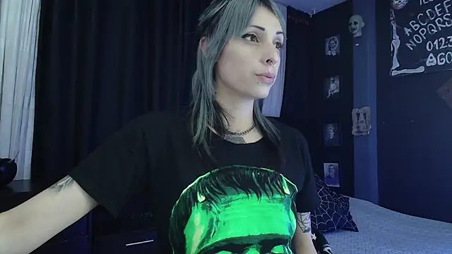 Goddess Mortem online show from 11/17/25, 11:31