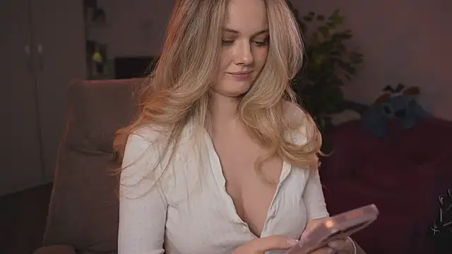 Naughty mooncake online show from 02/21/26, 06:32