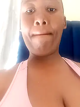 Snapshot of NippleMilkXx chatting on 11/13/25, 07:45 NippleMilkXx online show from 11/13/25, 07:45