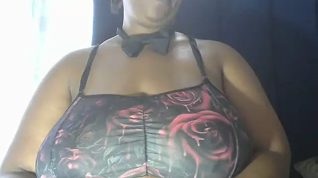 NippleMilkXx online show from 03/17/26, 09:56