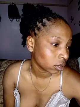 SweetWhisper online show from 11/13/25, 10:19