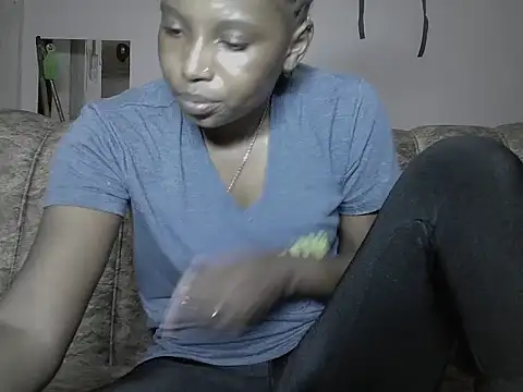 SweetWhisper online show from 02/16/26, 02:59