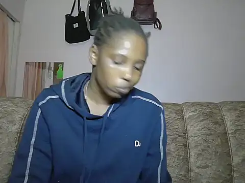 SweetWhisper online show from 12/21/25, 10:21