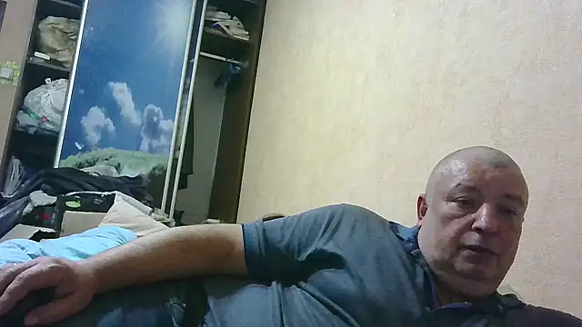 Art Ass online show from 10/13/25, 05:47