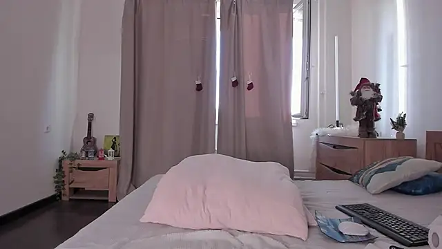 kate doroty online show from 02/07/25, 01:01