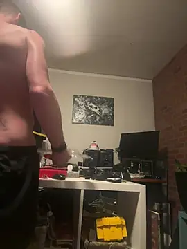 trash4cash online show from 03/04/25, 01:45