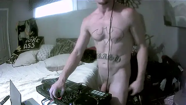 trash4cash online show from 09/15/25, 08:31