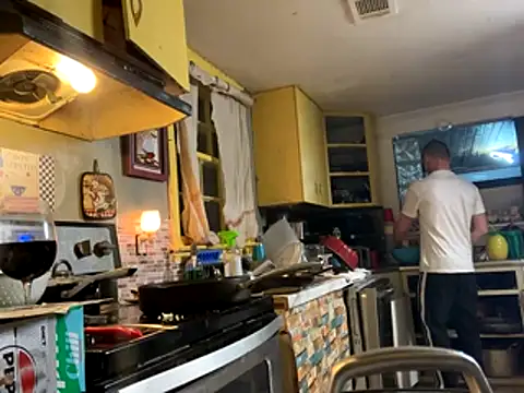 trash4cash online show from 10/16/25, 03:15