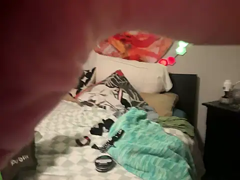 trash4cash online show from 03/22/25, 10:28