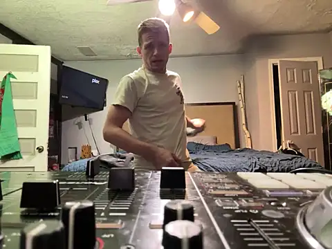 trash4cash online show from 01/15/26, 10:57