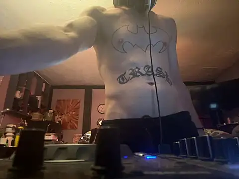 trash4cash online show from 04/08/26, 05:36